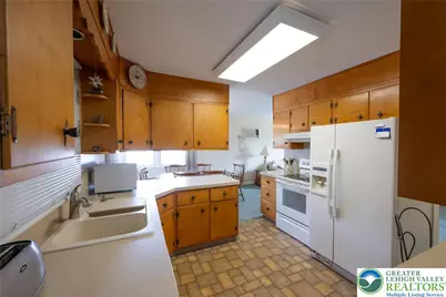 5556 Park Valley Road, North Whitehall Township, PA 18078 - Photo 13