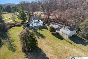 2016 Stonesthrow Rd, Upper Saucon Township, PA 18015 - Photo 3