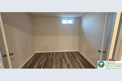 7509 Clayton Avenue, Upper Saucon Township, PA 18036 - Photo 7