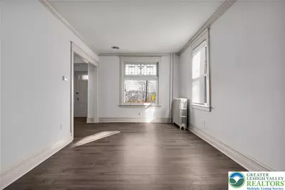 2322 Lehigh Avenue N, Whitehall Township, PA 18052 - Photo 9