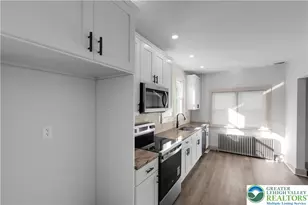 2322 Lehigh Ave N, Whitehall Township, PA 18052 - Photo 17