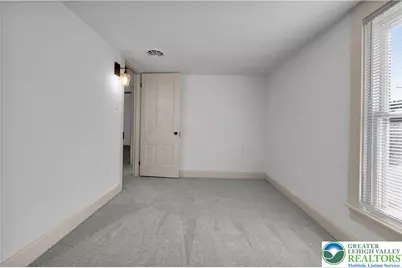 2322 Lehigh Avenue N, Whitehall Township, PA 18052 - Photo 35