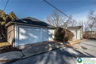 2322 Lehigh Ave N, Whitehall Township, PA 18052 - Photo 3