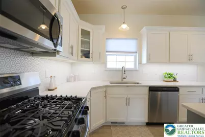 308 Sofia Boulevard, Maiden Creek Twp, PA 19510 - Photo 17