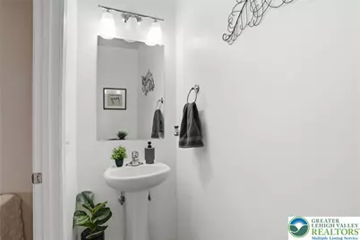 9581 Sleepy Hollow Lane, Upper Macungie Township, PA 18031 - Photo 17