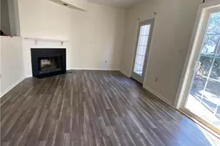 104 Freedom Ct, Bethlehem Township, PA 18020 - Photo 9