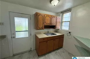 27 W Allen St, Allentown City, PA 18102 - Photo 9