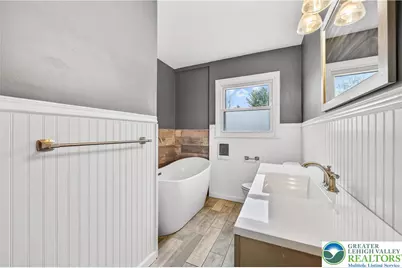 1320 Little Lehigh Drive S, Emmaus Boro, PA 18049 - Photo 17