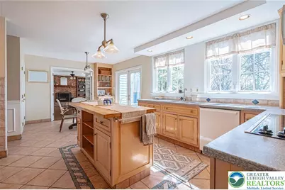 2350 Lehigh Parkway, Allentown City, PA 18103 - Photo 19