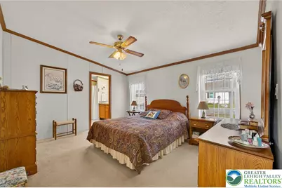 4165 Bunker Hill Lane W, Lehigh Township, PA 18088 - Photo 19