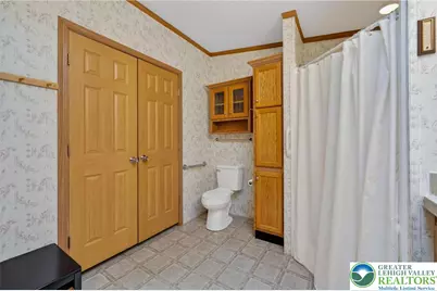 4165 Bunker Hill Lane W, Lehigh Township, PA 18088 - Photo 23