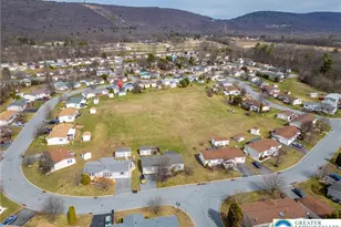 4165 Bunker Hill Ln W, Lehigh Township, PA 18088 - Photo 41