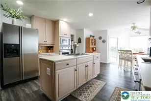 4994 Meadow Ln, Lower Macungie Township, PA 18062 - Photo 7