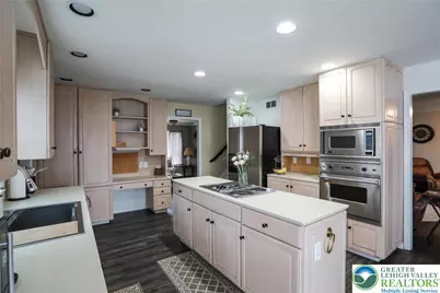 4994 Meadow Lane, Lower Macungie Township, PA 18062 - Photo 9