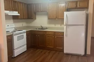 343 Mauch Chunk St, Nazareth Boro, PA 18064 - Photo 3