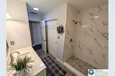 5694 Burning Tree Lane, Macungie Boro, PA 18062 - Photo 15