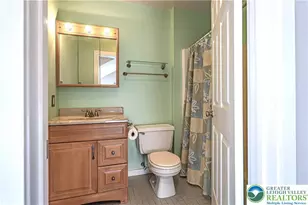 364 Biondo Ct, Bethlehem, PA 18017 - Photo 7