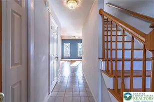 364 Biondo Ct, Bethlehem, PA 18017 - Photo 5