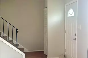 53 Eisenhower Cir, Whitehall Township, PA 18052 - Photo 5