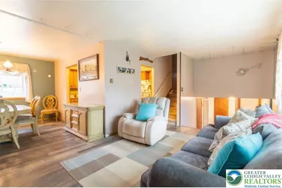 4286 Adams Avenue, Lower Saucon Township, PA 18015 - Photo 3