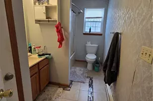 322 Coach Rd, Coolbaugh Twp, PA 18466 - Photo 11