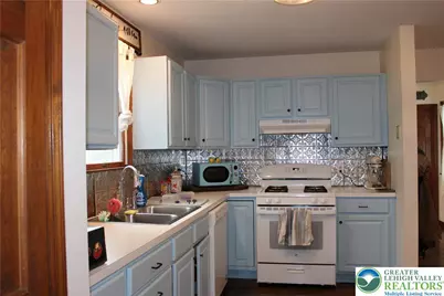 140 Piney Woods Drive, Penn Forrest, PA 18229 - Photo 7