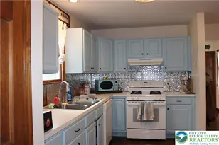 140 Piney Woods Dr, Penn Forrest, PA 18229 - Photo 7