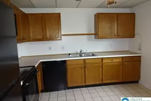 1221 W Whitehall St, Allentown City, PA 18102 - Photo 9