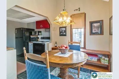 2121 Saucon Avenue, Lower Saucon Township, PA 18015 - Photo 9