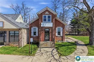 1645 Hausman Rd, South Whitehall Township, PA 18104 - Photo 1