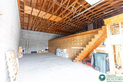 1653 Hausman Road, South Whitehall Township, PA 18104 - Photo 5