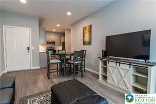 948 N Front St, Allentown City, PA 18102 - Photo 3