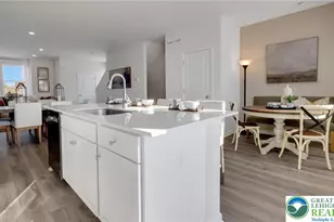 8202 Alexander Ct, Upper Macungie Township, PA 18031 - Photo 9