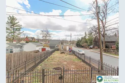 336 E State Street, Coopersburg Boro, PA 18036 - Photo 25