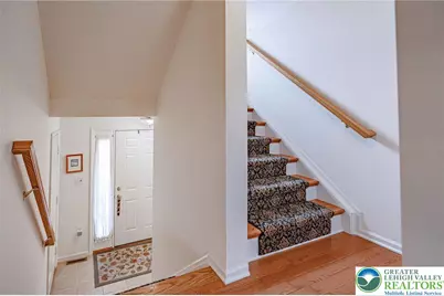 15 Holly Court, Easton, PA 18040 - Photo 5