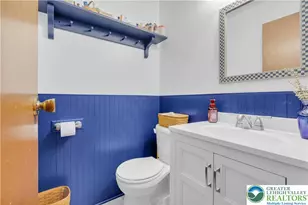 517 Apple Hill Dr, Forks Twp, PA 18040 - Photo 13