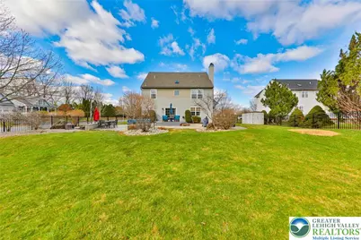 1551 Thornwood View N, Forks Twp, PA 18040 - Photo 65