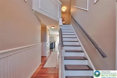 1551 Thornwood View N, Forks Twp, PA 18040 - Photo 5