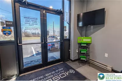 2227 N 3rd Avenue, Whitehall Township, PA 18052 - Photo 3