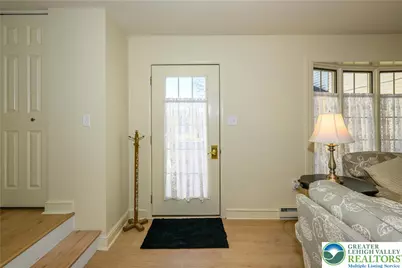 28 Stonewood Place, Catasauqua Boro, PA 18032 - Photo 3