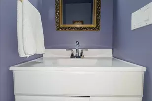 28 Stonewood Pl, Catasauqua Boro, PA 18032 - Photo 11