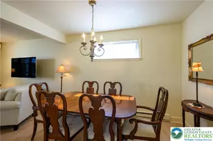 28 Stonewood Pl, Catasauqua Boro, PA 18032 - Photo 7