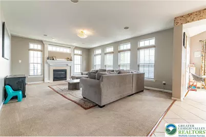 7 Lower Way Road, Palmer Twp, PA 18045 - Photo 3