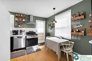 469 Birch Rd, Hellertown Boro, PA 18055 - Photo 5