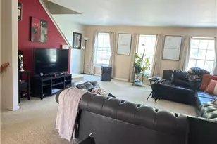 549 Avona Ave, Wilson Boro, PA 18042 - Photo 5
