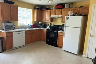 549 Avona Ave, Wilson Boro, PA 18042 - Photo 7