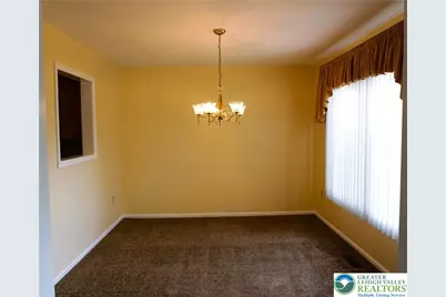 3208 Oakland Square Drive, Bethlehem Township, PA 18020 - Photo 9