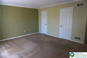 3208 Oakland Square Dr, Bethlehem Township, PA 18020 - Photo 15