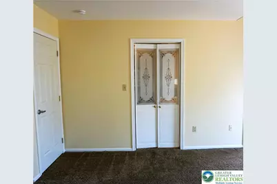 3208 Oakland Square Drive, Bethlehem Township, PA 18020 - Photo 13