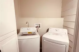 665 S Main St, Bangor, PA 18013 - Photo 9